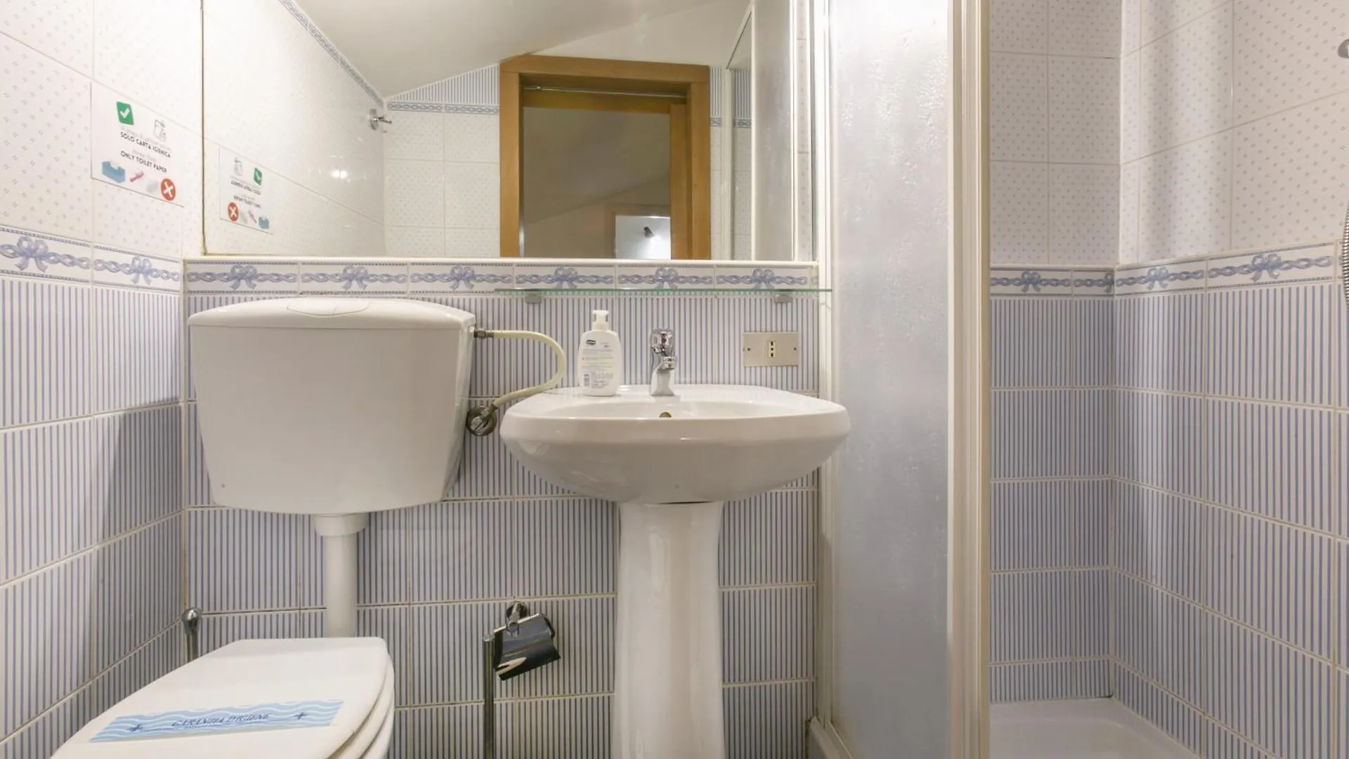 Apartment Trevi Little Palace #9 Rome